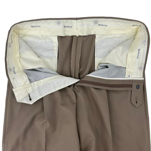 Vintage Burberry’s Khaki Pants Straight Leg Tan Beige Waist Size 36 - Picture 10 of 10